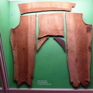 Trousers from Damendorf, northern Germany, Roman Iron Age. A northern European comparison for garment construction.