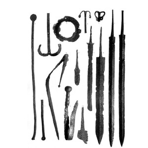 Finds from the Roman fort of Trimontium at Newstead, first–second century CE. A shield grip appears at lower left.
