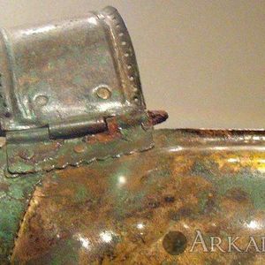 Lorica musculata. Lanuvium's warrior tomb. Bronze, there are traces of leather and linen. Maximum height: 40.8 cm, shoulders 50 cm, width: 30 cm, overall thickness: 26 cm. 490-480 year BCE