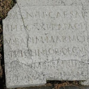 Филипп. Посвящение офицера XXI Rapax. 41-54 года н.э.