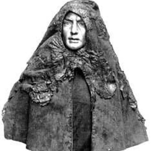 Drawing of a fur cape from Krogens Mølle, Denmark, after Margrethe Hald.