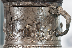 Silver bowl with the image of Circus Maximus. Pompeii. Height: 8 cm,width-9.5 cm. Weight-355 g. Inv. No. 145510. 1st century AD