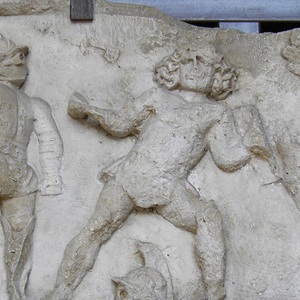 Барельеф в честь гладиаторских игр в городе Teate (Chieti). Аллея Колизея, Рим. 20-40 года н.э.