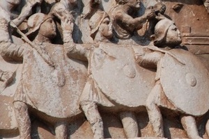 Ланцеарии времен домината. Рельеф с арки Константина, Рим. IV век н.э.