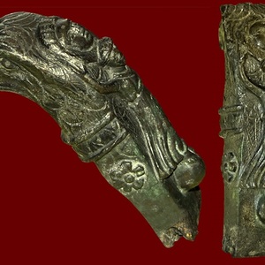 Bronze eagle head,presumably from the handle of a parasonium. Found in the Pompeii Theater. Second half of the 1st century AD