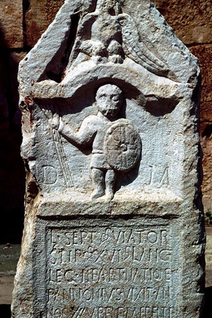 Lucius Septimius Viator, lanciarius of II Parthica, 218 CE, Apamea, Syria