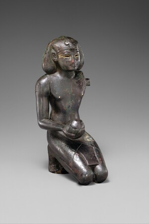 Ритуальная статуэтка Тутмоса III. XVIII династия, ок. 1479-1425 годов до н. э.; Metropolitan Museum of Art.