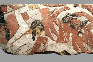 Блок рельефа с боевой сценой, вероятно время Аменхотепа II, XVIII династия. Metropolitan Museum of Art.