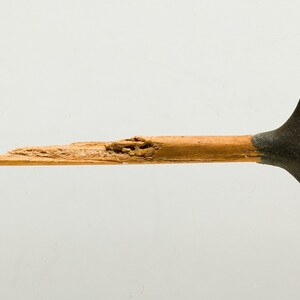Transverse arrowhead hafted on an arrow fragment, Dynasty 11. Metropolitan Museum of Art.