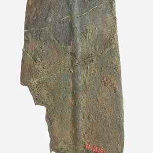 Bronze scale from armour from the reign of Amenhotep III, Dynasty 18. Metropolitan Museum of Art.