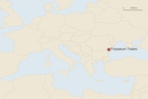 Карта расположения: Трофей Траяна. Точка отмечает место античного памятника или основного археологического комплекса.