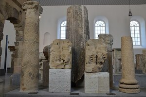 Steinhalle in the Landesmuseum Mainz: Roman stone monuments from Mogontiacum and its region.