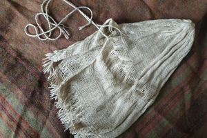 Finished reconstruction in linen yarn, general view.