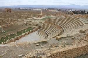 Тимгад / Thamugadi: Timgad, Algeria - panoramio (30); визуальный источник по памятнику, римский период, археологическая зона или музейный контекст.