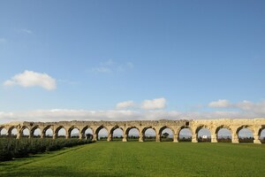 Лугдун / Лион: Aqueducchapo02; визуальный источник по памятнику, римский период, археологическая зона или музейный контекст.