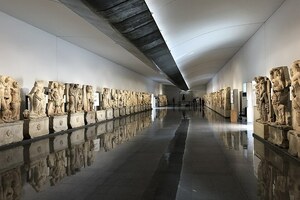 Афродисиада: Museum of Aphrodisias Sevgi Gönül Hall; визуальный источник по памятнику, римский период, археологическая зона или музейный контекст.