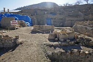 Zeugma: Zeugma dec 2008 7376; visual evidence for the site, Roman period, archaeological site or museum context.