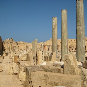 Leptis Magna: Forum leptis magna; visual evidence for the site, Roman period, archaeological site or museum context.