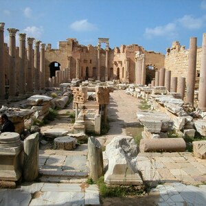 Leptis Magna: Archaeological Site of Leptis Magna-108958; visual evidence for the site, Roman period, archaeological site or museum context.