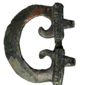 Military belt buckle from Tilurium, near Gardun, Croatia; first century CE. Catalogue illustration.