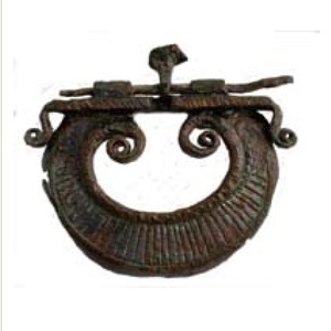 Military belt buckle from Tilurium, near Gardun, Croatia; first century CE. Catalogue illustration.