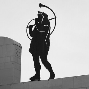 Виндонисса: Silhouette Legionär Porta Decumana Vindonissa; археологический вид, находка или музейный контекст, связанный с памятником, римский период или локальный археологический контекст.