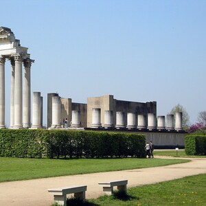 Колония Ульпия Траяна / Ксантен: Harbor temple (1) (archaeological park Xanten, Germany, 2005-04-23); археологический вид, находка или музейный контекст, связанный с памятником, римский период или локальный археологический контекст.