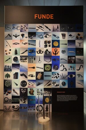 Калькризе: All the finds from the excavations at Kalkriese, Museum und Park Kalkriese, Germany; археологический вид, находка или музейный контекст, связанный с памятником, римский период или локальный археологический контекст.