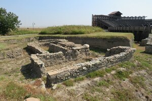 Viminacium: Amphitheater in Viminacium, 2018, 04; archaeological view, find or museum context connected with the site, Roman period or local archaeological context.