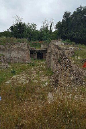 Портус: Imperial Palace Complex 04; археологический вид, находка или музейный контекст, связанный с памятником, римский период или локальный археологический контекст.