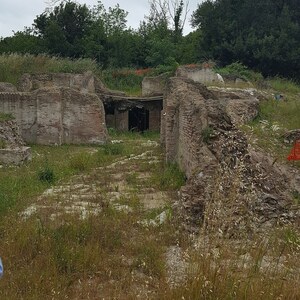 Портус: Imperial Palace Complex 04; археологический вид, находка или музейный контекст, связанный с памятником, римский период или локальный археологический контекст.