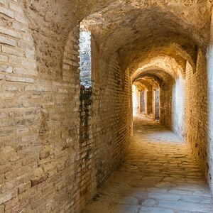 Italica: Anfiteatro de las ruinas romanas de Itálica, Santiponce, Sevilla, España, 2015-12-06, D...; archaeological view, find or museum context connected with the site, Roman period or local archaeological context.