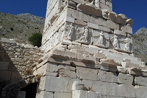 Сагаласс: Sagalassos Antik Kenti 02; археологический вид, находка или музейный контекст, связанный с памятником, римский период или локальный археологический контекст.