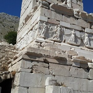 Сагаласс: Sagalassos Antik Kenti 02; археологический вид, находка или музейный контекст, связанный с памятником, римский период или локальный археологический контекст.
