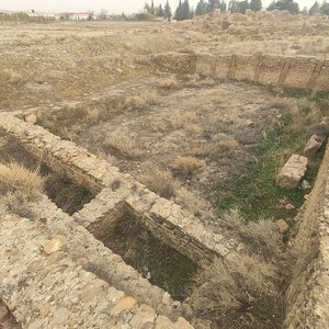 Тимгад / Thamugadi: Timgad- A Roman Colonial City and UNESCO World Heritage Site in the Aurès Mountains 218; археологический вид, находка или музейный контекст, связанный с памятником, римский период или локальный археологический контекст.