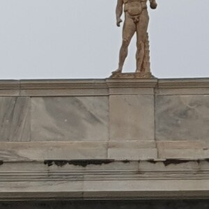 Национальный археологический музей Афин: Ares-Facade of the National Archaeological Museum of Athens.