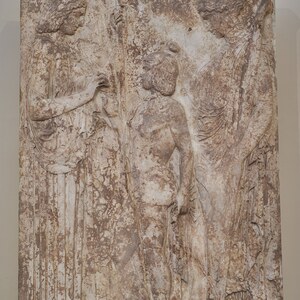 Relief with Demeter, Triptolemus, and Persephone at the National Archaeological Museum of Athens on October 6, 2021. Экспонат из собрания: Национальный археологический музей Афин.