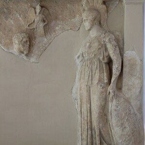 Athens Acropolis Museum Marble Relief (27826002863). Экспонат из собрания: Музей Акрополя.