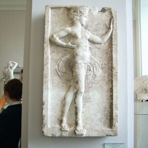 Pergamonmuseum - Antikensammlung - Relief 29. Object from the collection: Pergamonmuseum and Antikensammlung Berlin.