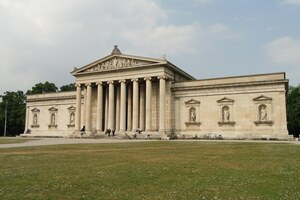 Glyptothek and State Collections of Antiquities, Munich: Exterior, Glyptothek Munich - DSC07378.