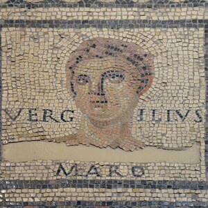 Monnus Mosaic, detail of Virgil (VERGILLVS MARO) from a Roman Domus in Augusta Treverorum (Trier), end of the 3rd century AD, Rheinisches Landesmuseum Trier, Germany. Экспонат из собрания: Рейнский земельный музей Трира.
