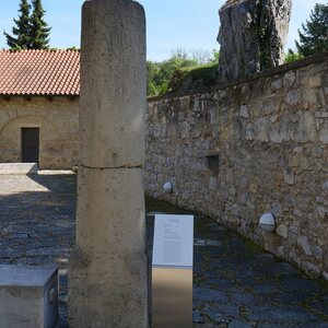 Римский мильный камень. Museum Carnuntinum, Карнунт.
