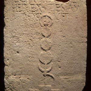 Funerary stele of Lucius Gavidius (CIL 03, 13482), a signifer (standard bearer) of Legio XV Apollinaris, mid 1st century AD, Carnuntum Archaeological Museum, Austria. Экспонат из собрания: Карнунт и Museum Carnuntinum.