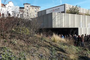 Лугдунум: музей и римские театры: Lyon 5e - Musée Lugdunum, entrée.