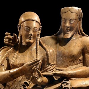 Sarcophagus of the Spouses from Villa Giulia in Rome detail 1. Экспонат из собрания: Национальный этрусский музей виллы Джулия.