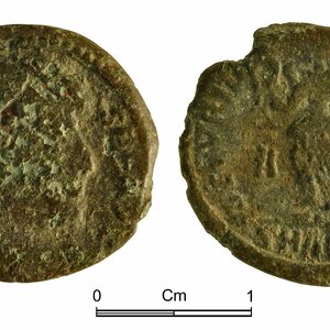 Roman Coin: Valens; bronze, Aquileia. Экспонат из собрания: Национальный археологический музей Аквилеи.