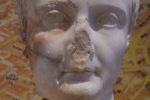 MNAT: National Archaeological Museum of Tarragona: Posthumous portrait of Tiberius wearing the civic crown, it would have been part of a gallery of portraits of the Julio-Claudian family in the Colonial Forum, National Ar.