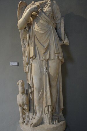 Statue of Nemesis with a griffin at her feet, from the Gymnasium of Salamis, 2nd century AD, Cyprus Museum, Nicosia, Cyprus (22471799426). Экспонат из собрания: Кипрский музей.
