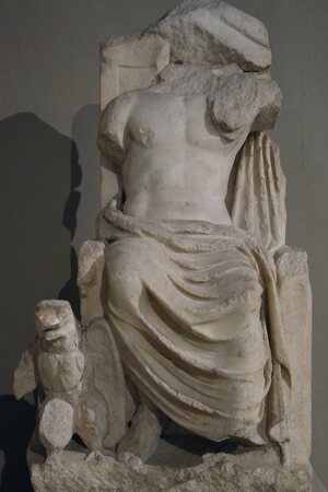 Statue of Zeus seated on a throne with an eagle at his feet, from the Gymnasium of Salamis, 2nd century AD, Cyprus Museum, Nicosia, Cyprus (22508853481). Экспонат из собрания: Кипрский музей.