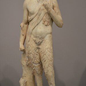 Small marble statue of the goat-like Pan (Faunus), from Gortyna, 2nd century AD, Heraklion Archaeological Museum (30236359310). Экспонат из собрания: Археологический музей Ираклиона.